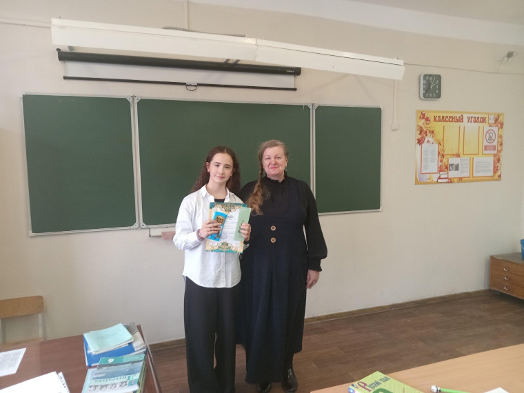ИТОГИ КОНКУРСА РИСУНКОВ "Береги школьный учебник"..